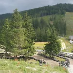 21 Apartmán