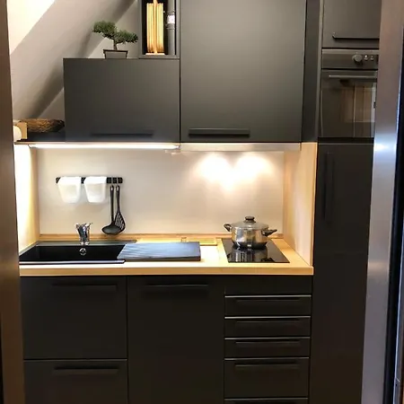 21 Apartment